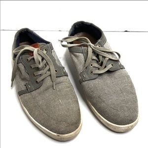 Aldo men’s grey lace boat shoes size 9
